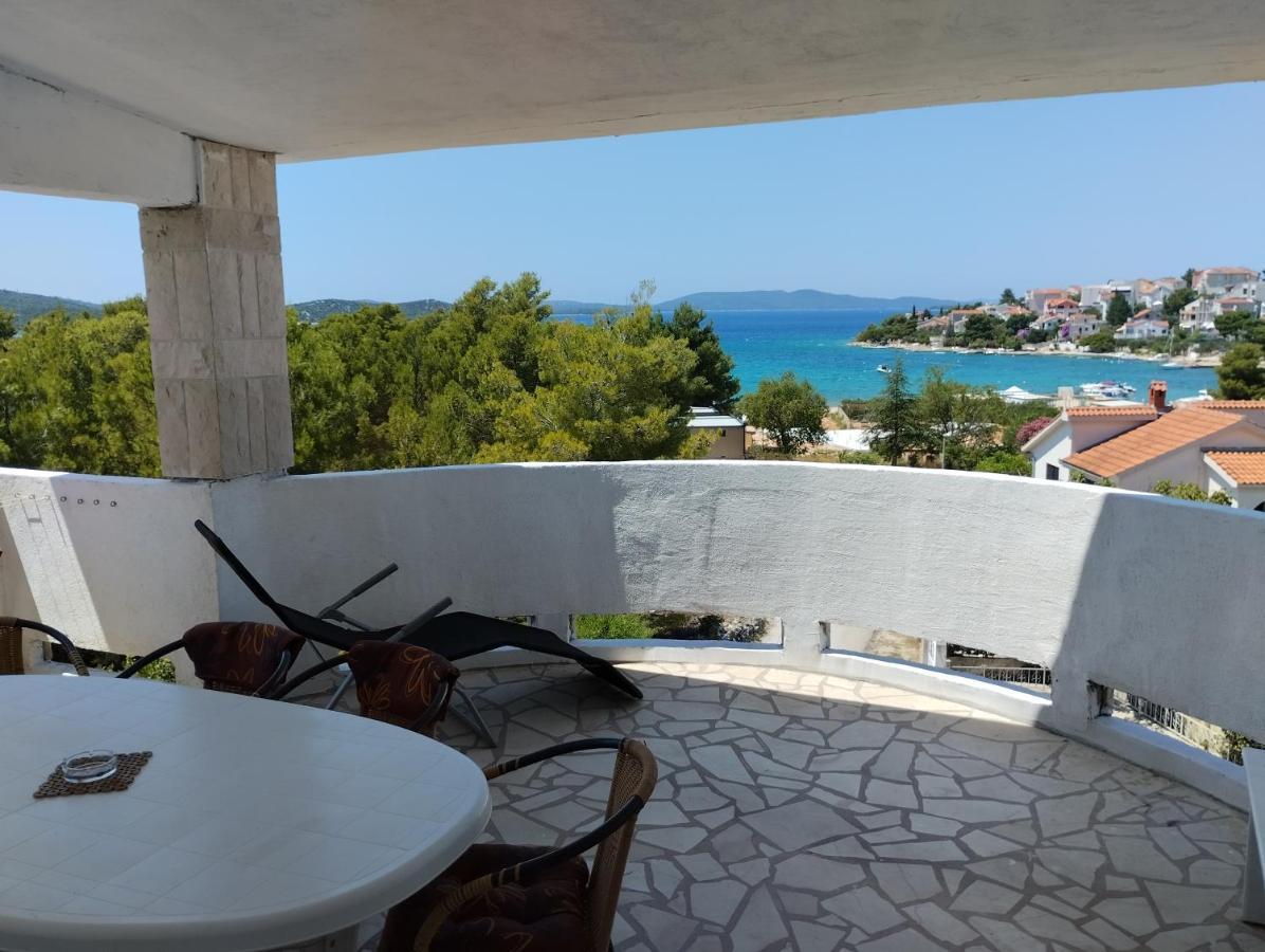 Braco Apartments By The Sea With A Sea View Zaboric Exterior foto